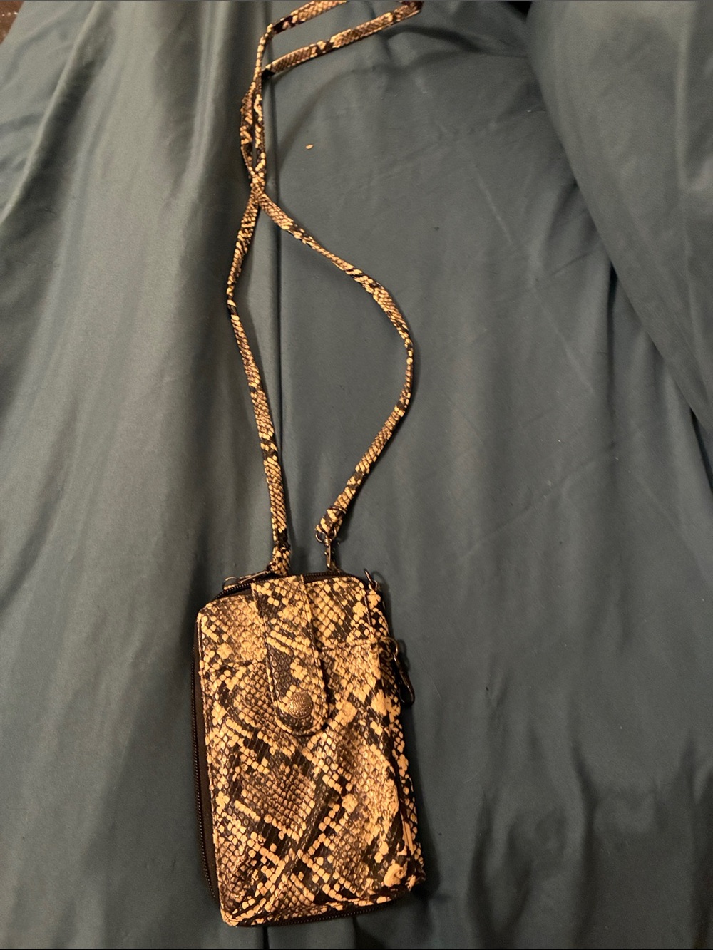 Snake Print Crossbody Phone Bag - Black & Tan
